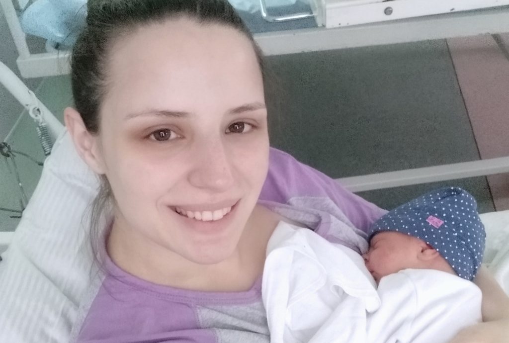 Autorka kursu online Wiara czyni poród z trzecim dzieckiem po porodzie